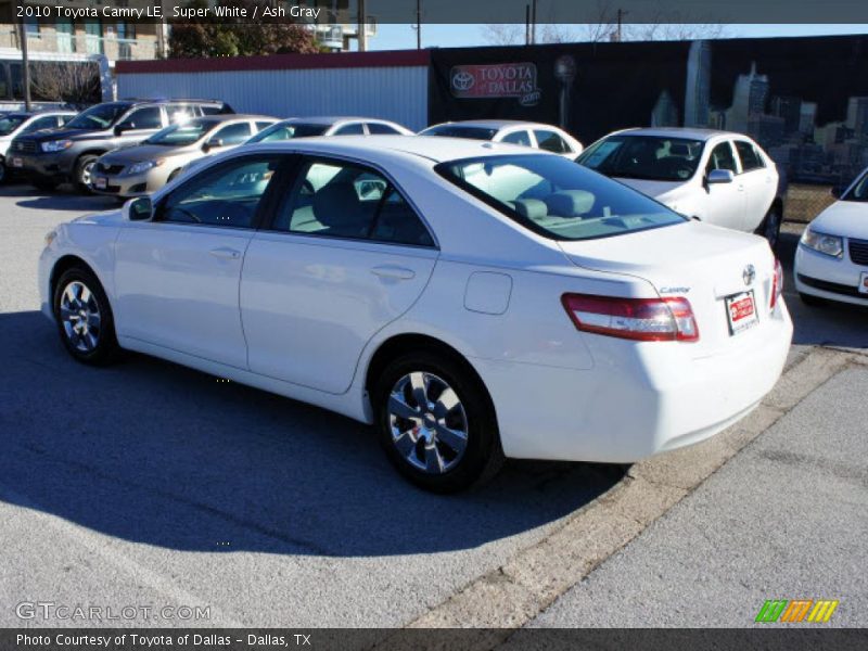 Super White / Ash Gray 2010 Toyota Camry LE
