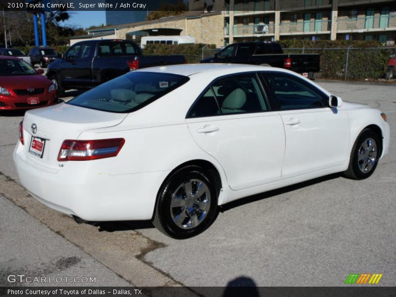 Super White / Ash Gray 2010 Toyota Camry LE