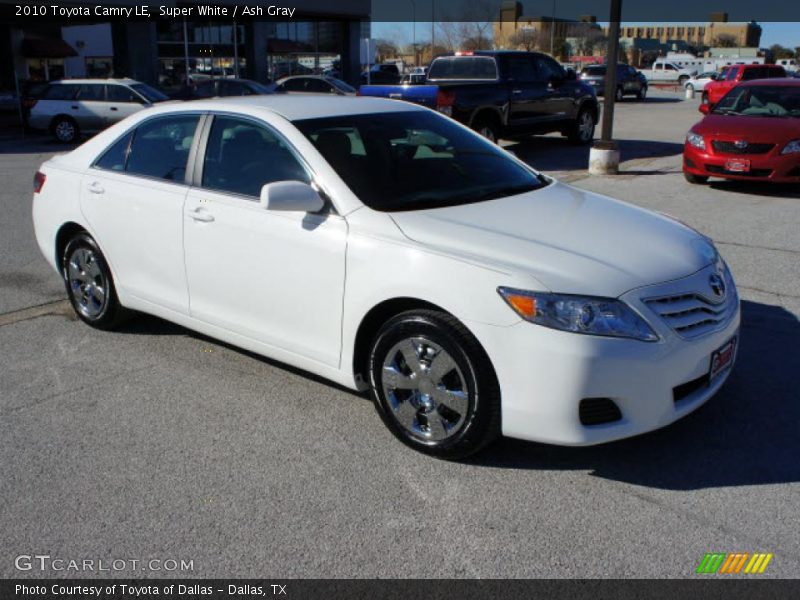 Super White / Ash Gray 2010 Toyota Camry LE