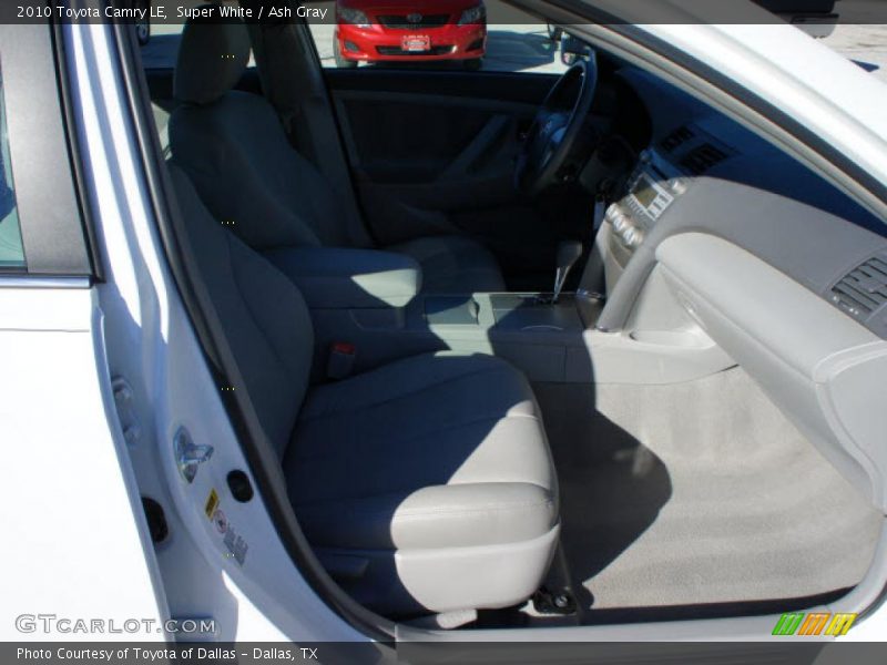 Super White / Ash Gray 2010 Toyota Camry LE