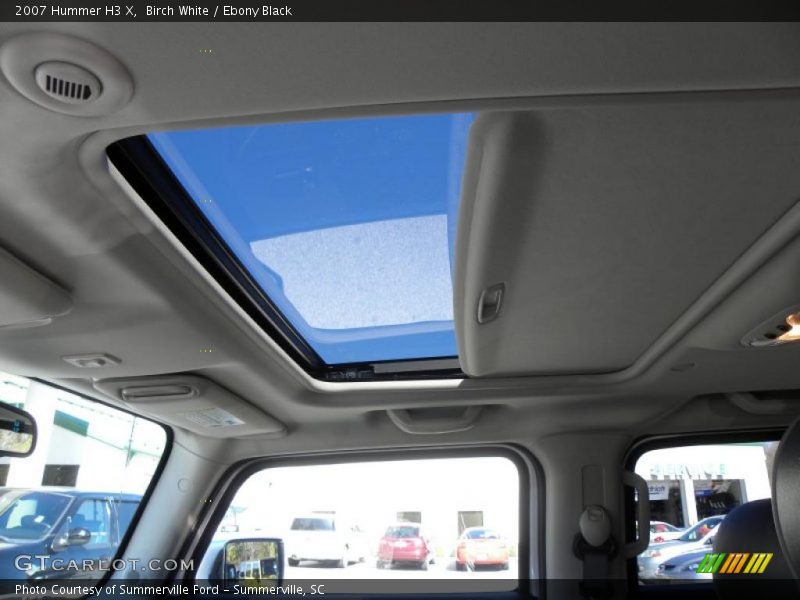 Birch White / Ebony Black 2007 Hummer H3 X