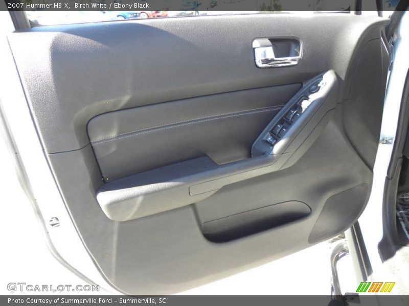 Birch White / Ebony Black 2007 Hummer H3 X