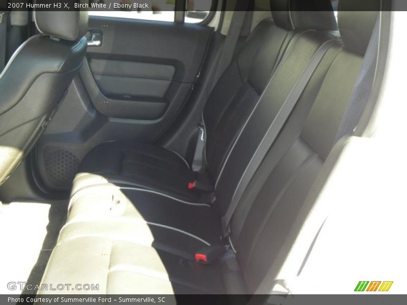 Birch White / Ebony Black 2007 Hummer H3 X