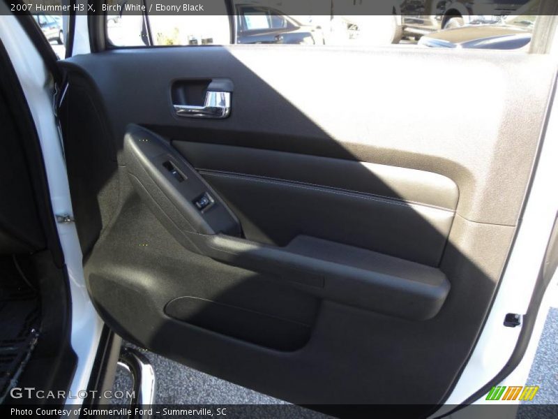Birch White / Ebony Black 2007 Hummer H3 X