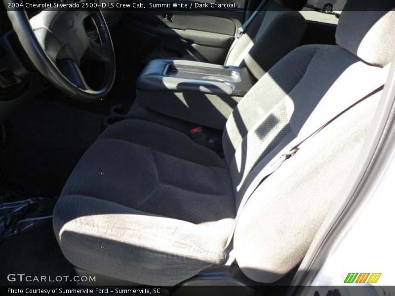 Summit White / Dark Charcoal 2004 Chevrolet Silverado 2500HD LS Crew Cab