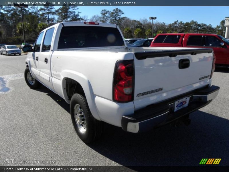 Summit White / Dark Charcoal 2004 Chevrolet Silverado 2500HD LS Crew Cab
