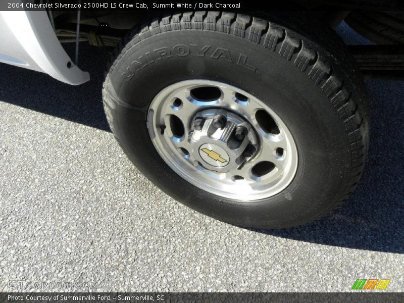 Summit White / Dark Charcoal 2004 Chevrolet Silverado 2500HD LS Crew Cab