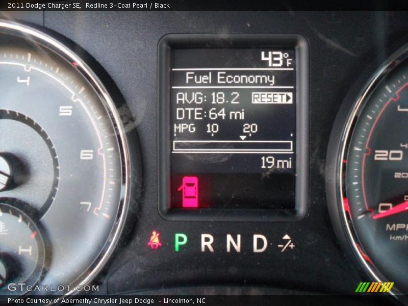 Redline 3-Coat Pearl / Black 2011 Dodge Charger SE