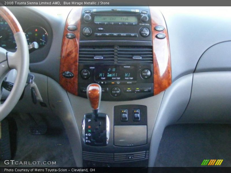 Controls of 2008 Sienna Limited AWD