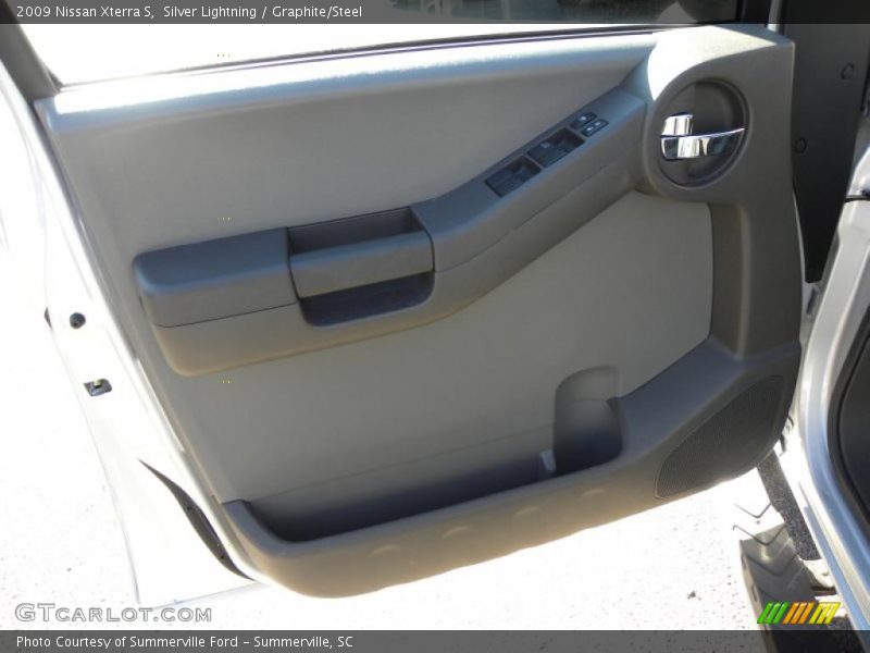 Silver Lightning / Graphite/Steel 2009 Nissan Xterra S