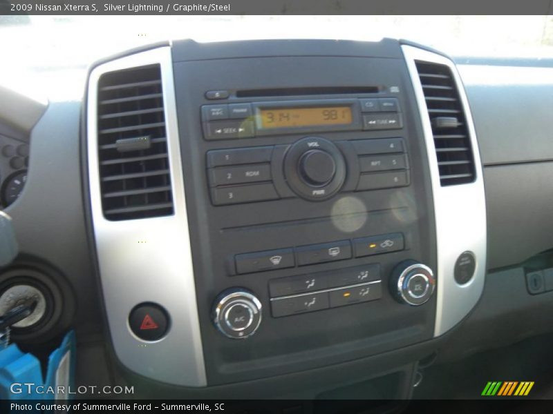 Silver Lightning / Graphite/Steel 2009 Nissan Xterra S