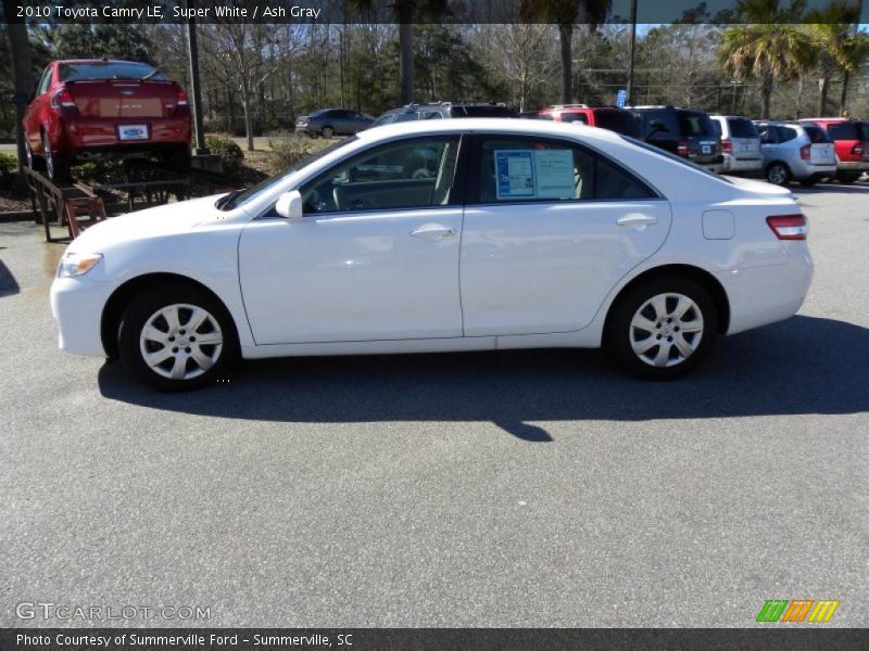 Super White / Ash Gray 2010 Toyota Camry LE