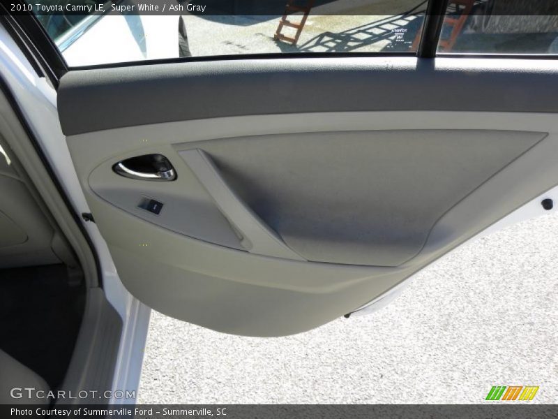 Super White / Ash Gray 2010 Toyota Camry LE