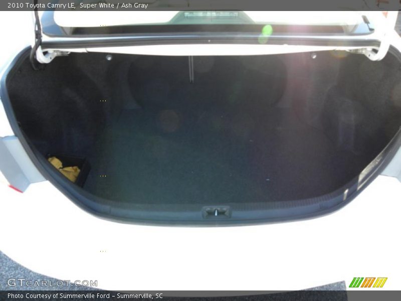 Super White / Ash Gray 2010 Toyota Camry LE