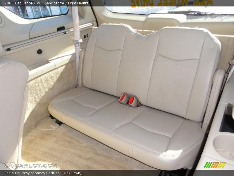 Sand Storm / Light Neutral 2005 Cadillac SRX V6