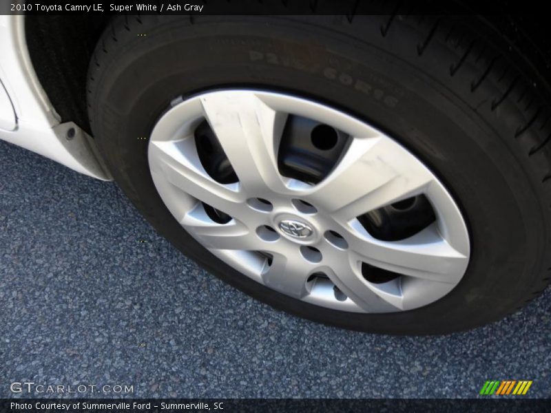 Super White / Ash Gray 2010 Toyota Camry LE