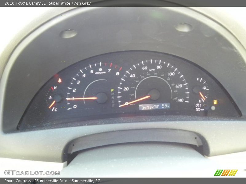 Super White / Ash Gray 2010 Toyota Camry LE