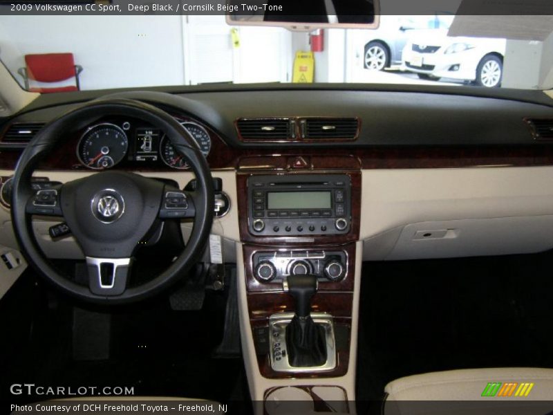 Deep Black / Cornsilk Beige Two-Tone 2009 Volkswagen CC Sport