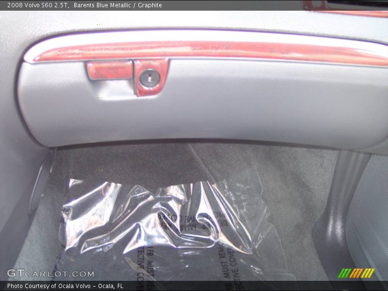 Barents Blue Metallic / Graphite 2008 Volvo S60 2.5T