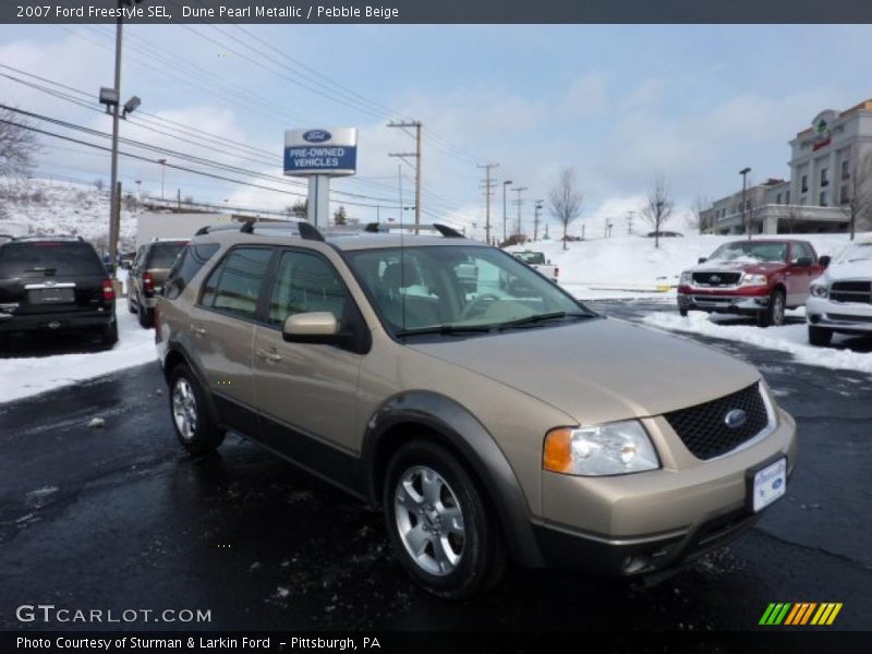 Dune Pearl Metallic / Pebble Beige 2007 Ford Freestyle SEL