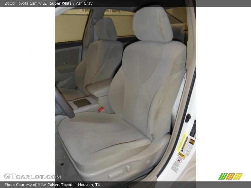 Super White / Ash Gray 2010 Toyota Camry LE