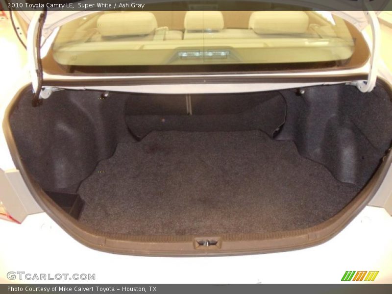 Super White / Ash Gray 2010 Toyota Camry LE
