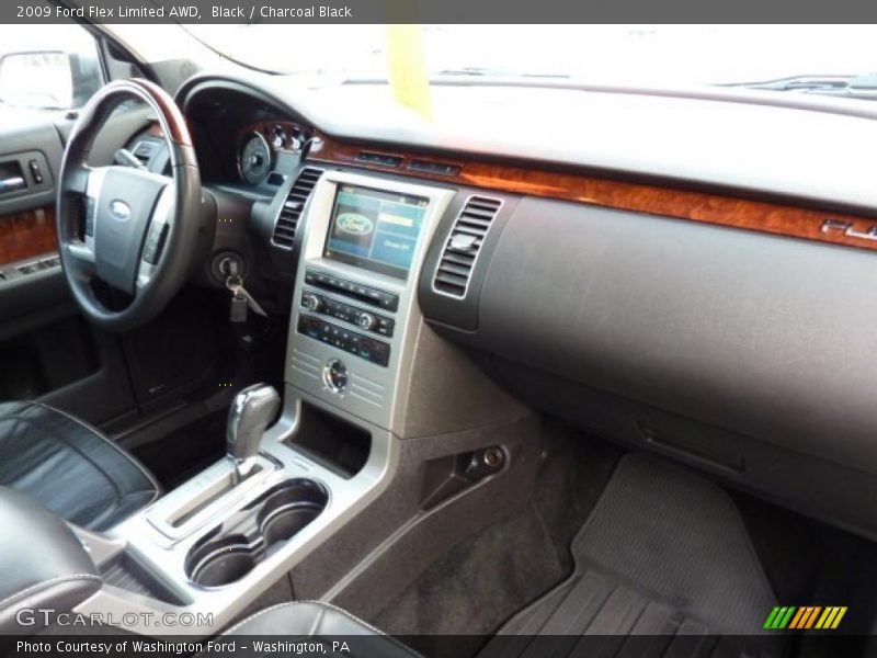 Black / Charcoal Black 2009 Ford Flex Limited AWD