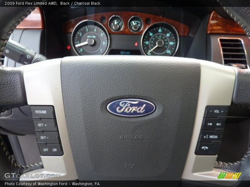 Black / Charcoal Black 2009 Ford Flex Limited AWD