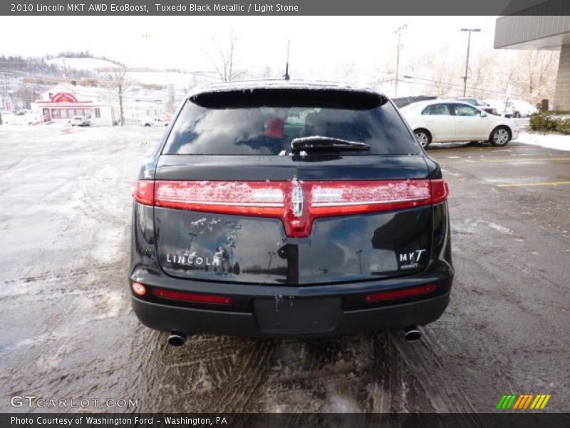 Tuxedo Black Metallic / Light Stone 2010 Lincoln MKT AWD EcoBoost