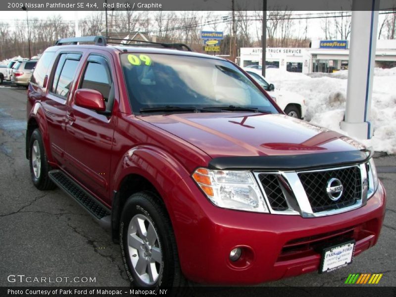 Red Brick / Graphite 2009 Nissan Pathfinder SE 4x4