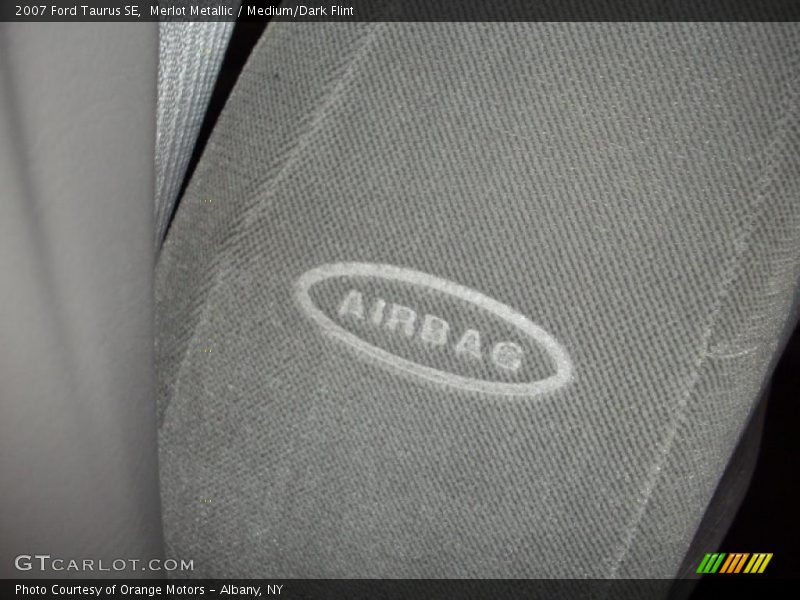 Merlot Metallic / Medium/Dark Flint 2007 Ford Taurus SE