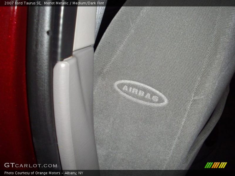 Merlot Metallic / Medium/Dark Flint 2007 Ford Taurus SE