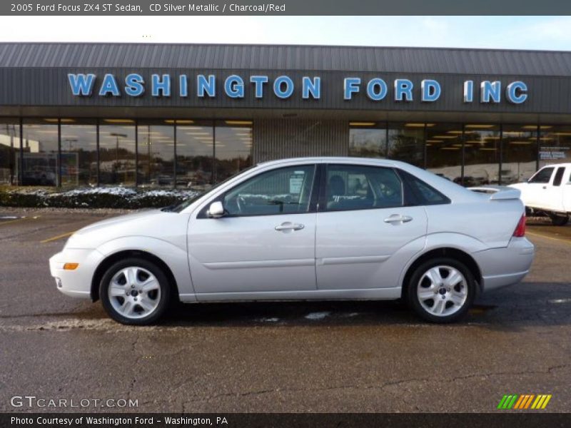 CD Silver Metallic / Charcoal/Red 2005 Ford Focus ZX4 ST Sedan