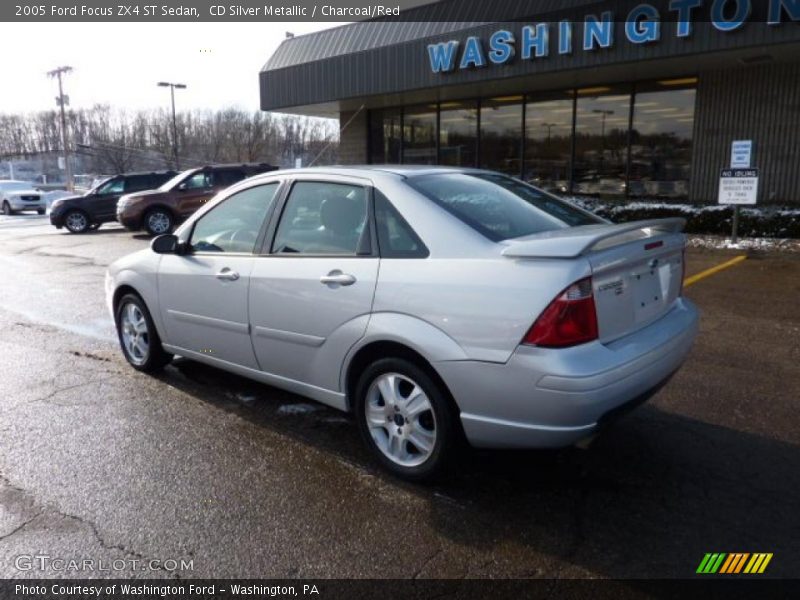 CD Silver Metallic / Charcoal/Red 2005 Ford Focus ZX4 ST Sedan