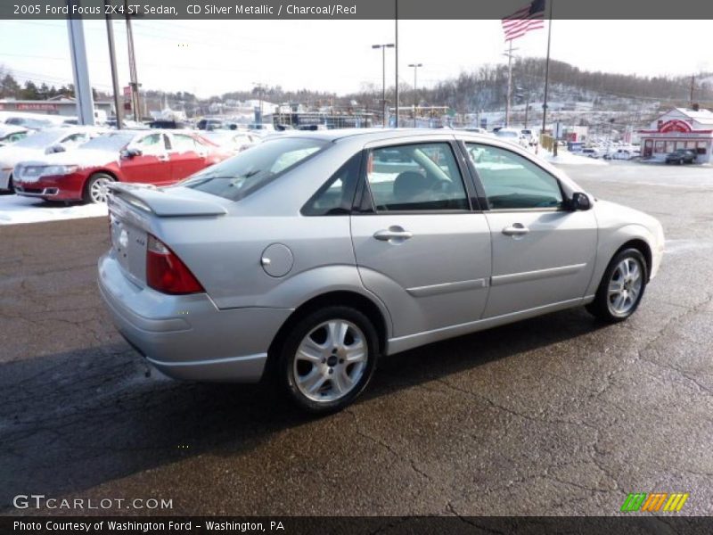  2005 Focus ZX4 ST Sedan CD Silver Metallic