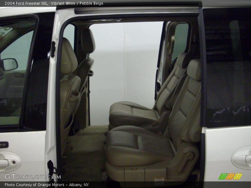  2004 Freestar SEL Pebble Beige Interior