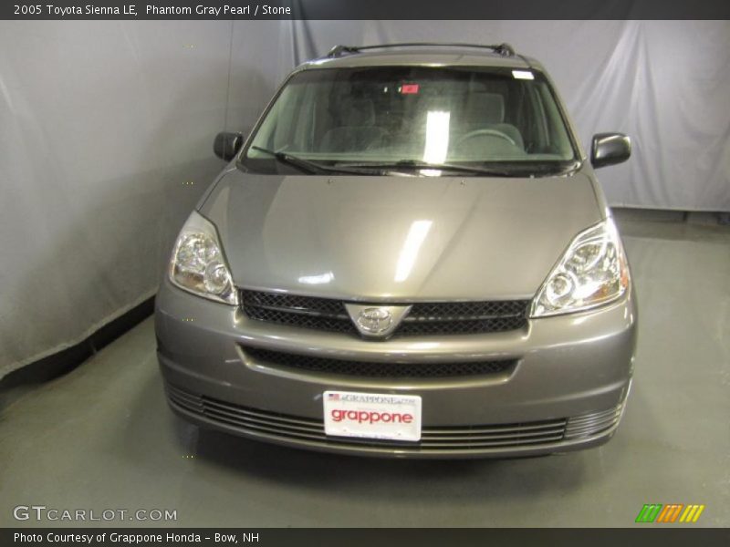 Phantom Gray Pearl / Stone 2005 Toyota Sienna LE