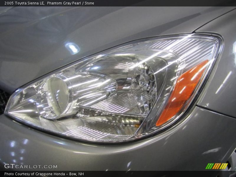 Phantom Gray Pearl / Stone 2005 Toyota Sienna LE
