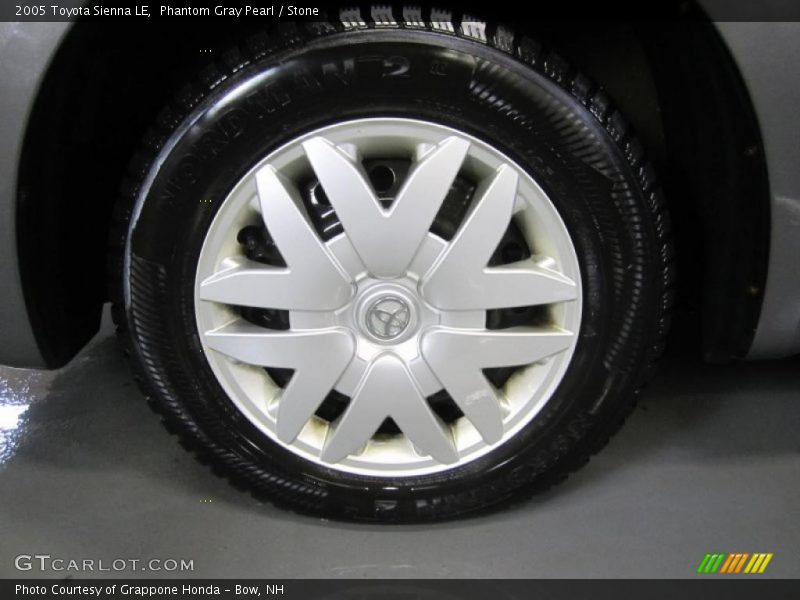 Phantom Gray Pearl / Stone 2005 Toyota Sienna LE