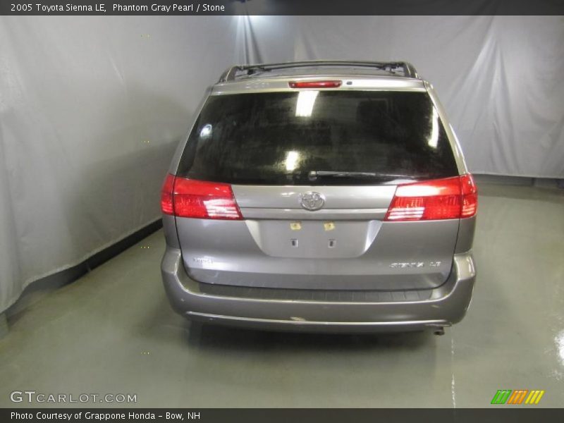 Phantom Gray Pearl / Stone 2005 Toyota Sienna LE