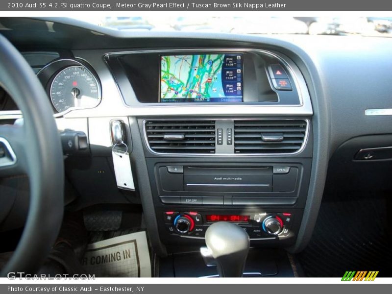 Controls of 2010 S5 4.2 FSI quattro Coupe