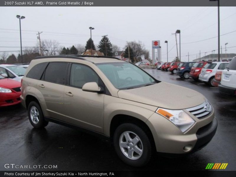 Prairie Gold Metallic / Beige 2007 Suzuki XL7 AWD