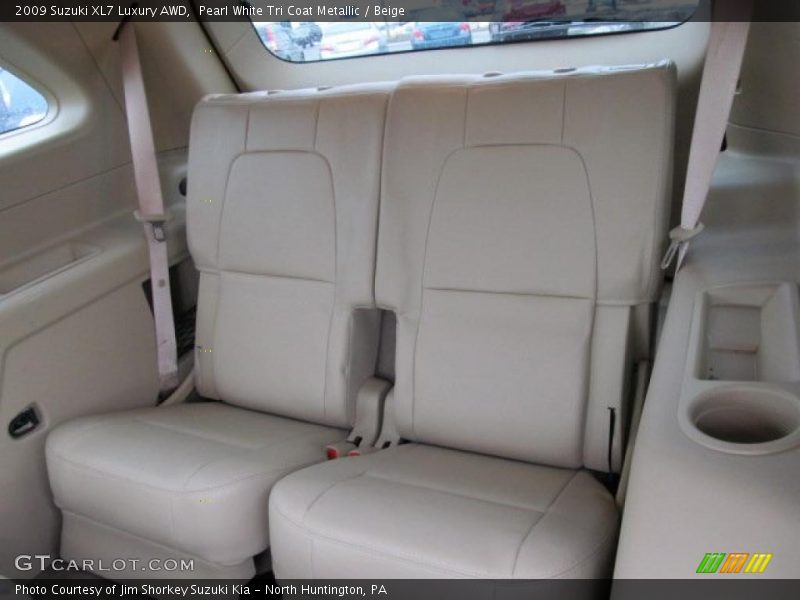  2009 XL7 Luxury AWD Beige Interior