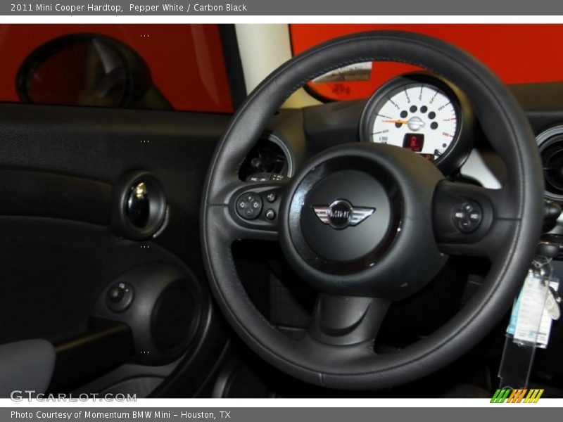 Pepper White / Carbon Black 2011 Mini Cooper Hardtop