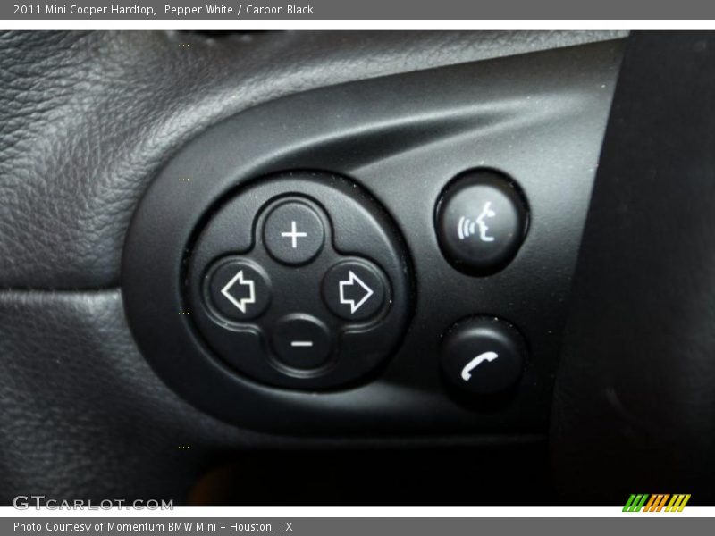 Pepper White / Carbon Black 2011 Mini Cooper Hardtop