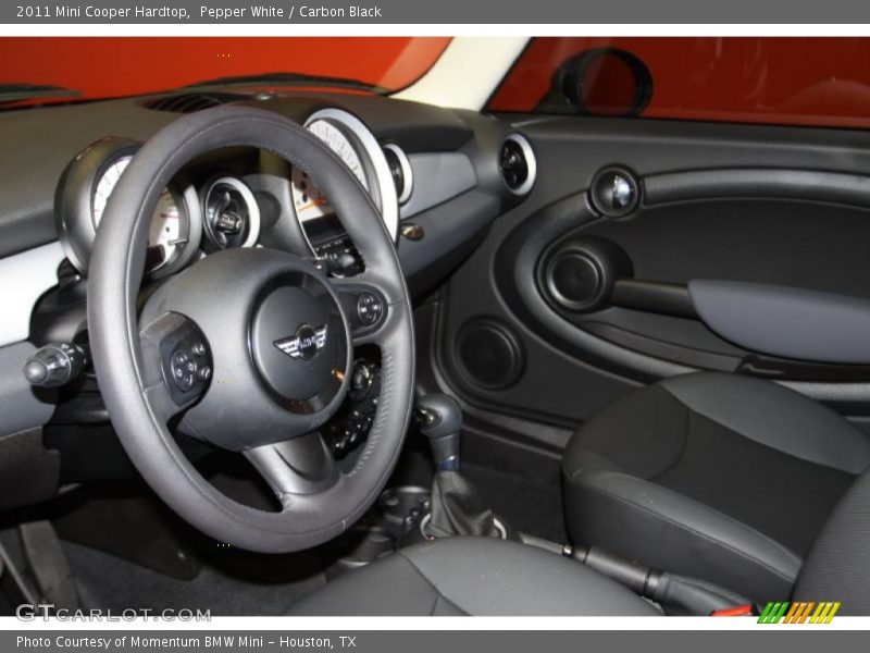Pepper White / Carbon Black 2011 Mini Cooper Hardtop