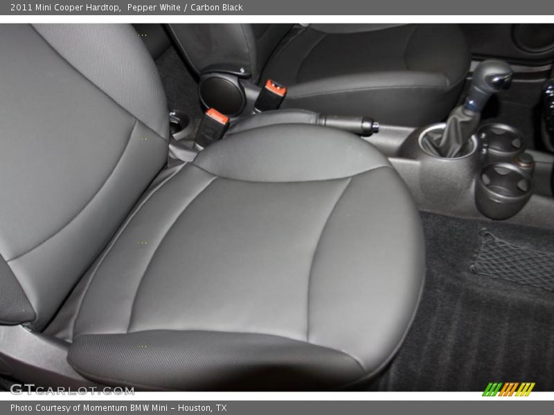 Pepper White / Carbon Black 2011 Mini Cooper Hardtop