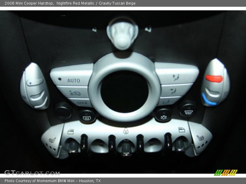 Controls of 2008 Cooper Hardtop