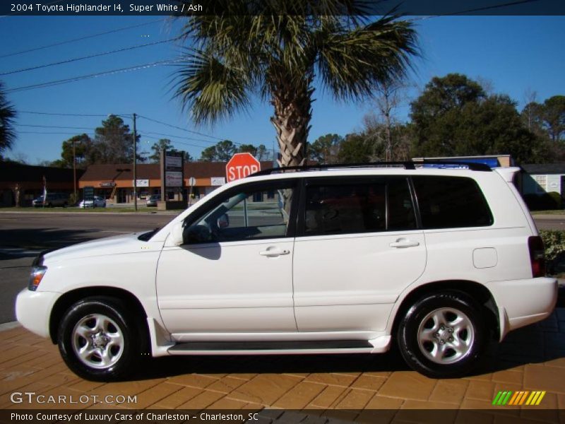  2004 Highlander I4 Super White