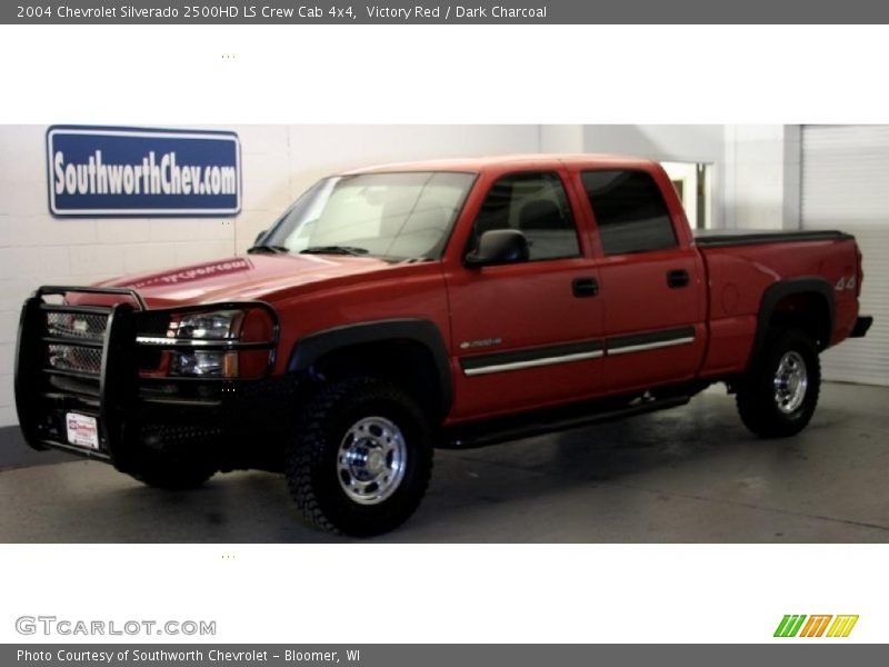 Victory Red / Dark Charcoal 2004 Chevrolet Silverado 2500HD LS Crew Cab 4x4